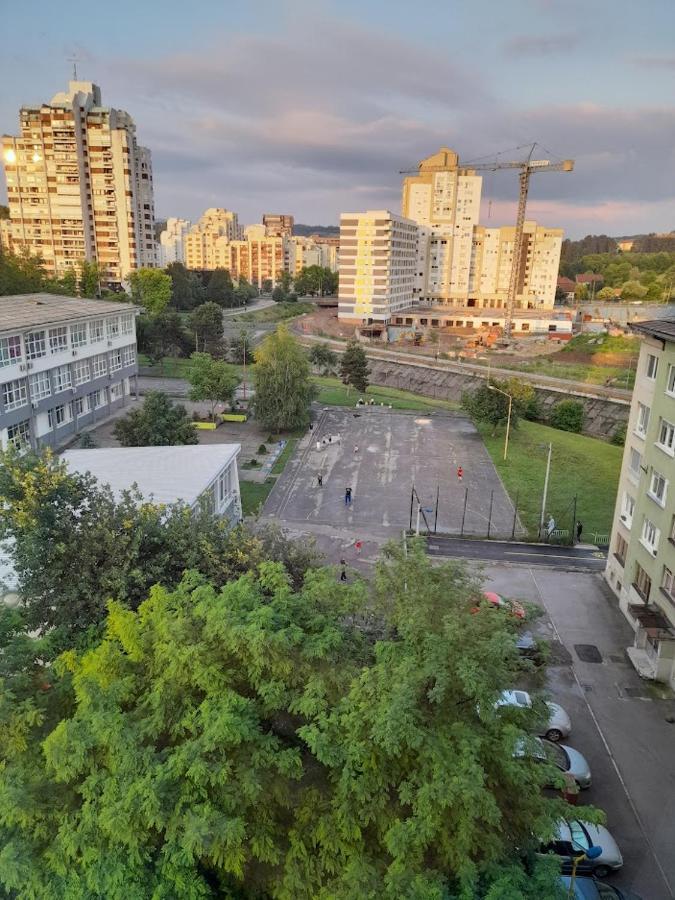 Apartman Bulevar Stupine Tuzla Exteriör bild